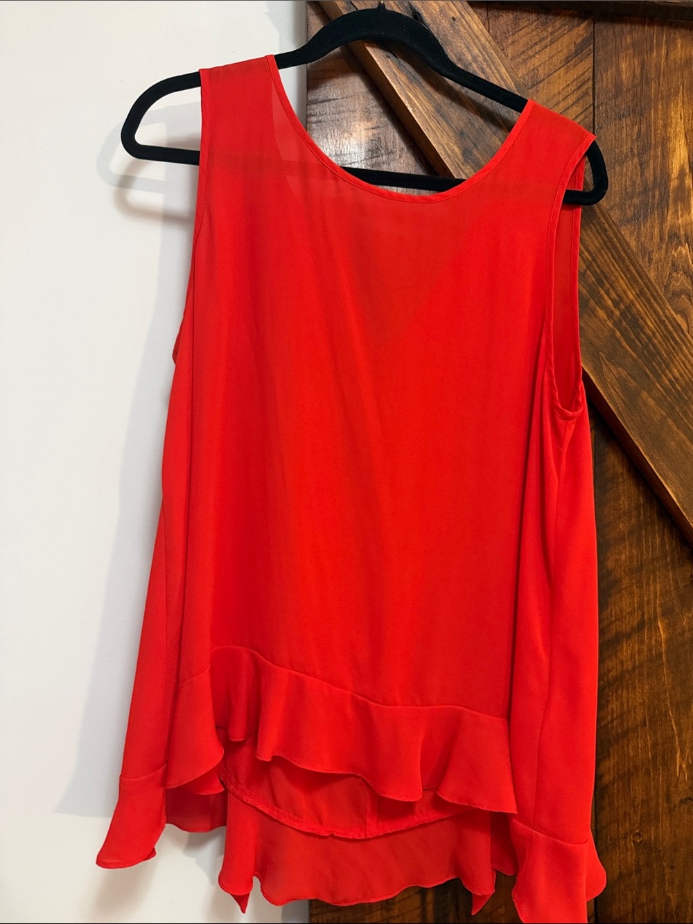 CeCe Red Sleeveless Ruffle-Hem Camisole